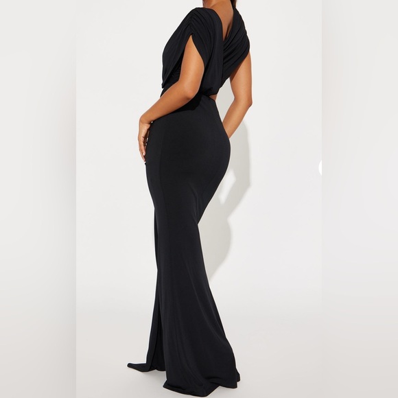 Fashion Nova Cutout Maxi Dress - Picture 3 of 3